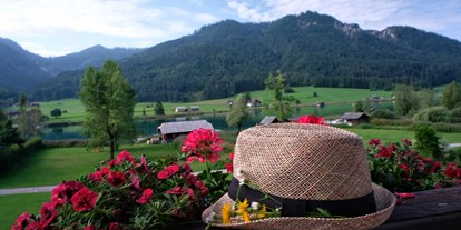 Wanderurlaub - Bettgrößen: Doppelbett - Gailtaler Alpen - Seehotel Kärntnerhof am Weißensee 