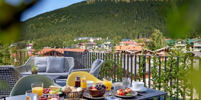 Wanderurlaub - Hotel-Schwerpunkt: Wandern & Wellness - Allgäuer Alpen - Frühstück bei den BergBuddies - BergBuddies