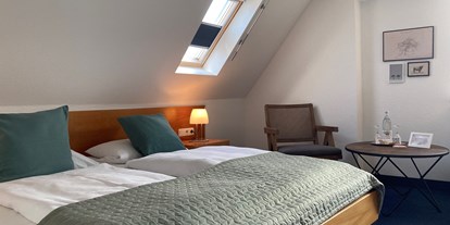 Wanderurlaub - Bettgrößen: Doppelbett - Deutschland - Zimmeransicht - Gasthaus zum Schwan