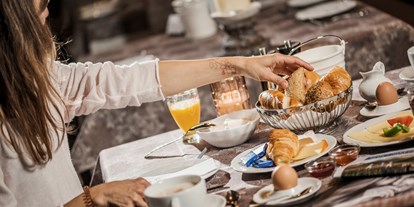 Wanderurlaub - Verpflegung: Frühstück - Serfaus - Hotel Lenz - Frühstück mit regionalen Produkten und Kaffeespezialitäten   - Hotel Lenz