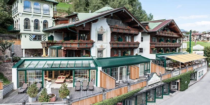 Wanderurlaub - Ausrüstungsverleih: Teleskopstöcke - Thierbach - Wohlfühlhotel KERSCHDORFER - alpine hotel · garni superior · adults only