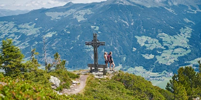 Wanderurlaub - Wanderschuhe: 2 Wanderschuhe - Hinterriß (Eben am Achensee) - Berggasthof Platzlalm