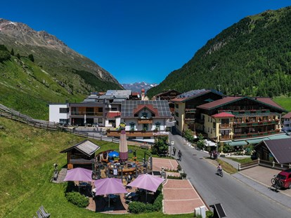 Wanderurlaub - Bettgrößen: Doppelbett - Ötztal - Natur- & Alpinhotel Post Vent - Natur- & Alpinhotel Post