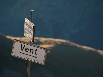 Wanderurlaub - Wandern mit Kinderwagen - Sölden (Sölden) - Bergsteigerdorf Vent - Natur- & Alpinhotel Post