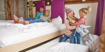Wanderurlaub - Wandern mit Kinderwagen - Sölden (Sölden) - Design-Zimmer auch als Dreibettzimmer oder Verbindungstür möglich - Explorer Hotel Ötztal
