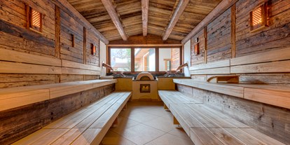 Wanderurlaub - Umgebungsschwerpunkt: Berg - Mils - Wilderer Sauna im VITALIS SPA vom Hotel Alpenhof - Hotel Alpenhof