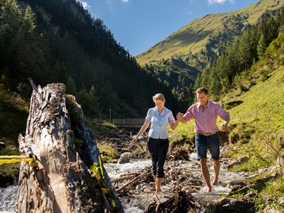 Wanderurlaub - geführte Wanderungen - Mils - Wandererlebnis im Tuxertal - Hotel Alpenhof