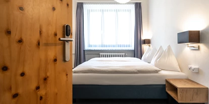 Wanderurlaub - Bettgrößen: King Size Bett - Lunden (Schiers) - Doppelzimmer - Hotel Ochsen