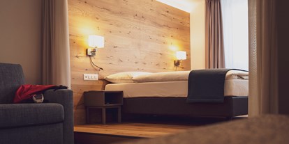 Wanderurlaub - Bettgrößen: King Size Bett - Zuoz - Suite / Familienzimmer - Hotel Strela
