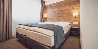Wanderurlaub - Bettgrößen: King Size Bett - Lunden (Schiers) - Hotel Strela