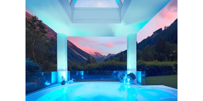Wanderurlaub - persönliche Tourenberatung - Hall in Tirol - Outdoor Sole Whirlpool Adler Inn - ADLER INN Tyrol Mountain Resort SUPERIOR