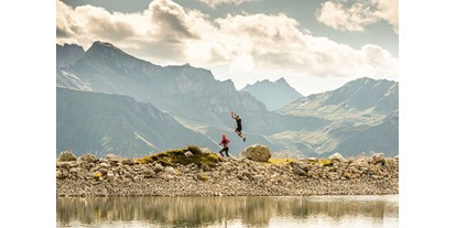 Wanderurlaub - Ausrüstungsverleih: Rucksäcke - Mieders - Trailrunning, Berge zum greifen nahe - ADLER INN Tyrol Mountain Resort SUPERIOR