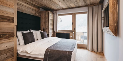 Wanderurlaub - Bettgrößen: Doppelbett - Unterkrimml - VAYA Zillertal Suite mit einem Schlafzimmer - VAYA Zillertal