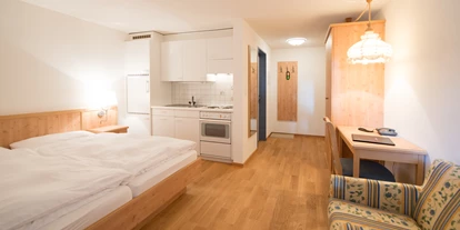 Wanderurlaub - Bettgrößen: Doppelbett - Fürstenau (Fürstenau) - Einzimmer-Apartment Standard - Aparthotel Muchetta