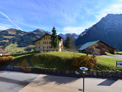 Wanderurlaub - Winterwanderung - Grießau (Häselgehr) - Hotel Alpenstüble