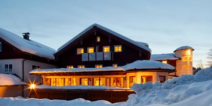 Wanderurlaub - Sonnenterrasse - Wiggensbach - Richtiger Winter im Allgäu mit Skipisten, Schneeschuhtouren im bestem Langlaufzentrum zertifiziert... - Natur-Landhaus Krone, Bio-Hotel & Soulfood-Restaurant