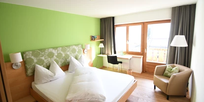 Wanderurlaub - Winterwanderung - Thalkirch - Zimmer - Hotel Ucliva