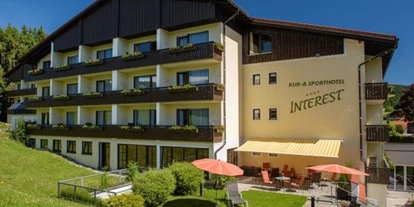 Wanderurlaub - Hotel-Schwerpunkt: Wandern & Biken - Ofterschwang - Ansicht des Hauses - Vitalhotel Interest 