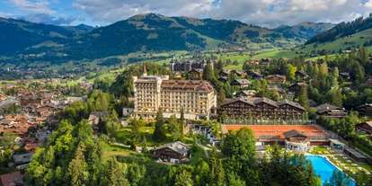 Wanderurlaub - Bettgrößen: Twin Bett - Zwischenflüh - Gstaad Palace Outdoor View Sommer - Gstaad Palace