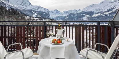 Wanderurlaub - Schuhputzmöglichkeit - Horrenbach - Aussicht aus ein Zimmer mit Jungfraublick (Doppelzimmer oder Juniorsuite)  - Beausite Park Hotel Wengen