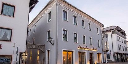 Wanderurlaub - Restaurant - Badhöring - Hausansicht - Zum Stemplinger Hansl
