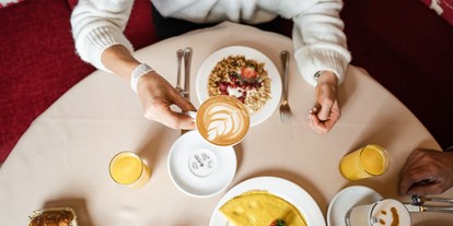 Wanderurlaub - Pauschalen für Wanderer - Italien - Frühstück -  Hotel Emmy-five elements