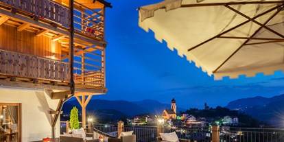 Wanderurlaub - geführte Touren - Dolomiten - Terrasse Emmy -  Hotel Emmy-five elements