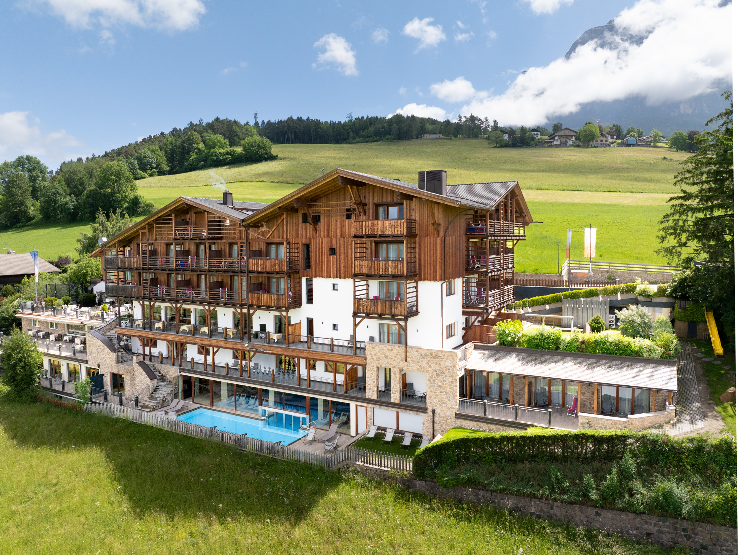 Wanderhotel - Das Hotel Emmy-five elements -  Hotel Emmy-five elements