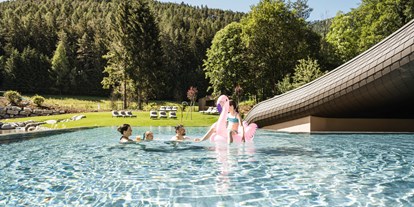Wanderurlaub - Kinderbecken - Meransen - Infinity Pool - Falkensteiner Family Resort Lido