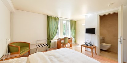 Wanderurlaub - Bettgrößen: Doppelbett - Couvet - Hôtel de l'Aigle