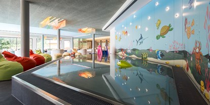Wanderurlaub - Pools: Infinity Pool - Gais (Trentino-Südtirol) - Familienhotel Huber