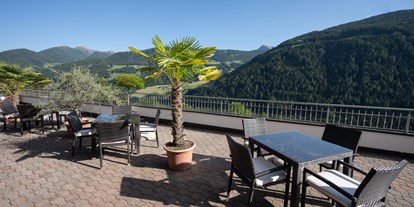Wanderurlaub - Wanderschuhe: 3 Wanderschuhe - Südtirol - Residence Garni Melcherhof