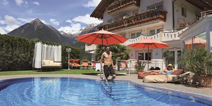 Wanderurlaub - Massagen - Lana (Trentino-Südtirol) - Hotel Grafenstein
