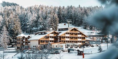 Wanderurlaub - Ausrüstungsverleih: Schneeschuhe - Trentino-Südtirol - Wohlfühlhotel Falzeben