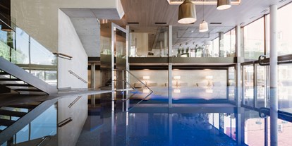 Wanderurlaub - Pools: Außenpool beheizt - Lana bei Meran - Lindenhof Pure Luxury & Spa DolceVita Resort