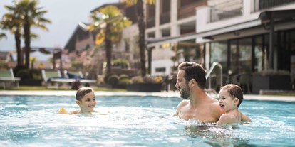 Wanderurlaub - persönliche Tourenberatung - Riffian bei Meran - Stroblhof Active Family Spa Resort