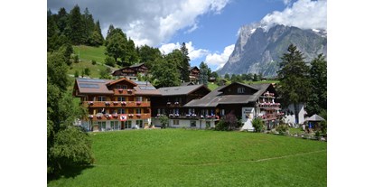 Wanderurlaub - Wäschetrockner - Berner Alpen - Hotel Caprice Grindelwald - Aussenansicht - Hotel Caprice