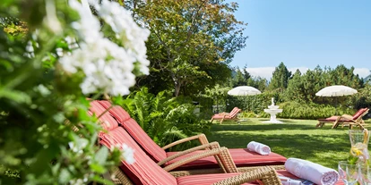 Wanderurlaub - Bettgrößen: Doppelbett - Lauen - Sommerfrische auf der Liegewiese - DAS RONACHER Therme & Spa Resort