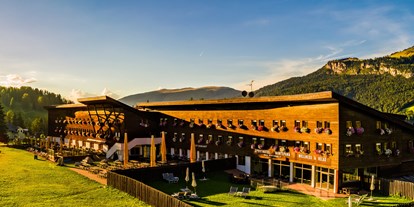 Wanderurlaub - Pools: Innenpool - Trentino-Südtirol - Monte Pana Dolomites Hotel