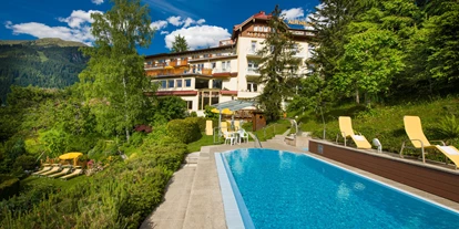 Wanderurlaub - Hotel-Schwerpunkt: Wandern & Wellness - Schmelzhütten - Pool - HOTEL ALPENBLICK