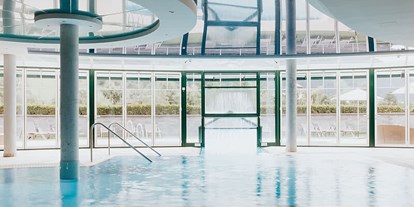 Wanderurlaub - Pools: Innenpool - Großarl - Nutzen Sie den kostenlosen Eintritt in das neu errichtete Hallenbad nur 60 Meter vom Hotel entfernt. - Hotel Bergzeit****