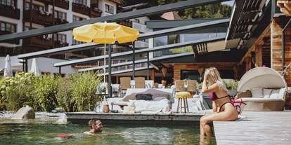 Wanderurlaub - Pools: Außenpool beheizt - Stuhlfelden - Bergsee im Sportresort Alpenblick in Zell am See - Familien- und Sporthotel Alpenblick