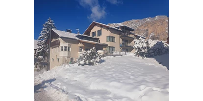 Wanderurlaub - Winterwanderung - Badia - Ski  in  Ski  out der  bekannten  Sellaronda - Villa David