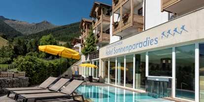 Wanderurlaub - Trockenraum - Trentino-Südtirol - Hotel Aussenansicht - Falkensteiner Hotel & Spa Sonnenparadies