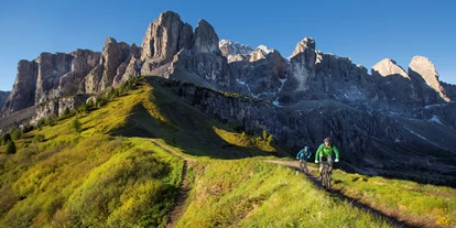 Wanderurlaub - geführte Wanderungen - Badia - Bikeparadies Dolomiten - Hotel Sun Valley