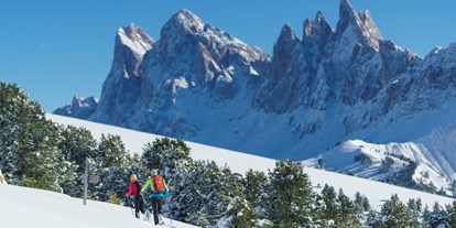 Wanderurlaub - Umgebungsschwerpunkt: Berg - Wolkenstein-Gröden - Schneeschuhwandern mit Ausblick - Hotel Sun Valley