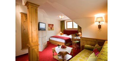 Wanderurlaub - Bettgrößen: Doppelbett - Ischgl - Junior Suite Madlochblick - Hotel Auenhof