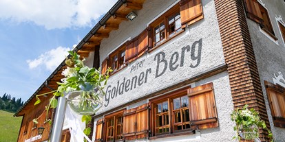 Wanderurlaub - Hüttenreservierung - Vorarlberg - Alter Goldener Berg - Hotel Goldener Berg