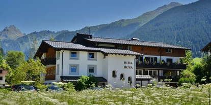 Wanderurlaub - Wellnessbereich - Klösterle - Hotel Nova