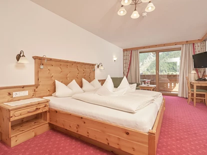 Wanderurlaub - Bettgrößen: Doppelbett - Oberhofen im Inntal - Doppelzimmer Deluxe - Hotel Tauferberg
